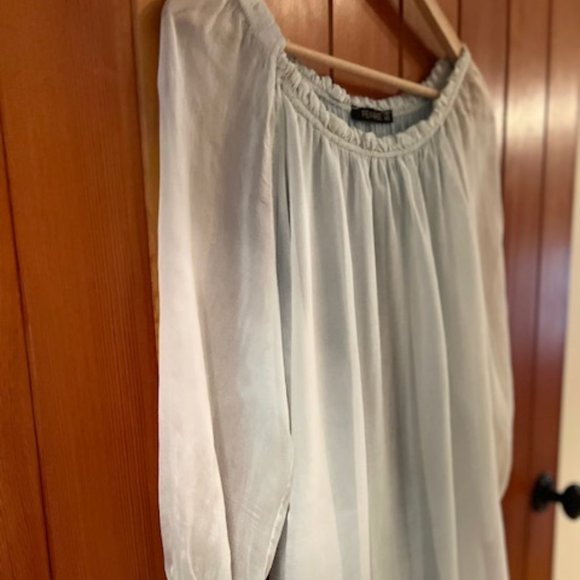 Italian Silk Flowy Pale Blue Top NWOT - Picture 8 of 15